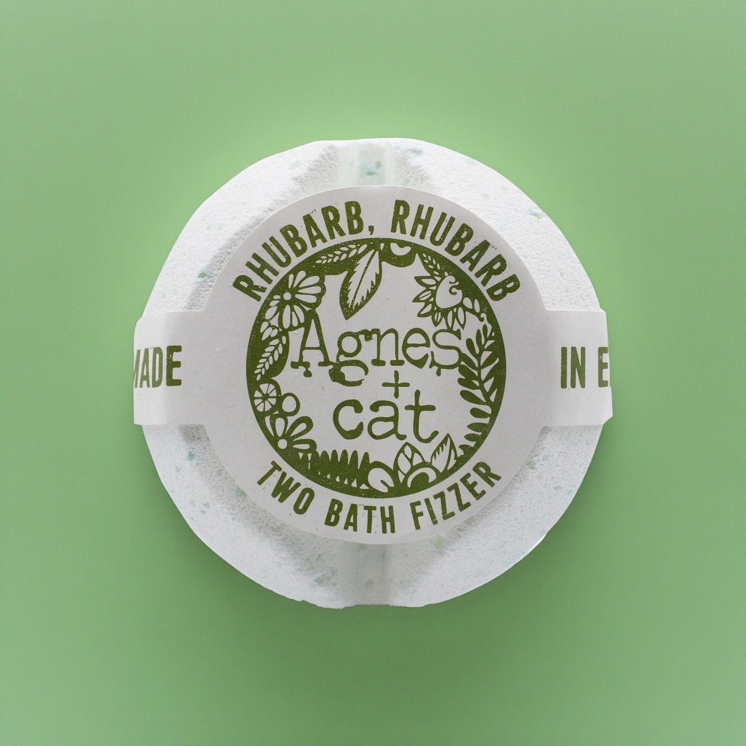 Agnes and Cat Bath Fizzers