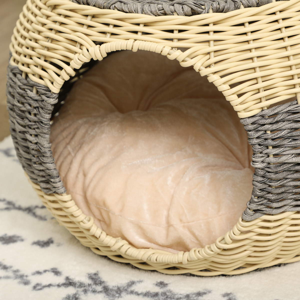 PawHut Wicker Cat House, Rattan Raised Cat Bed w/ Soft Cushion, 40 x 30cm