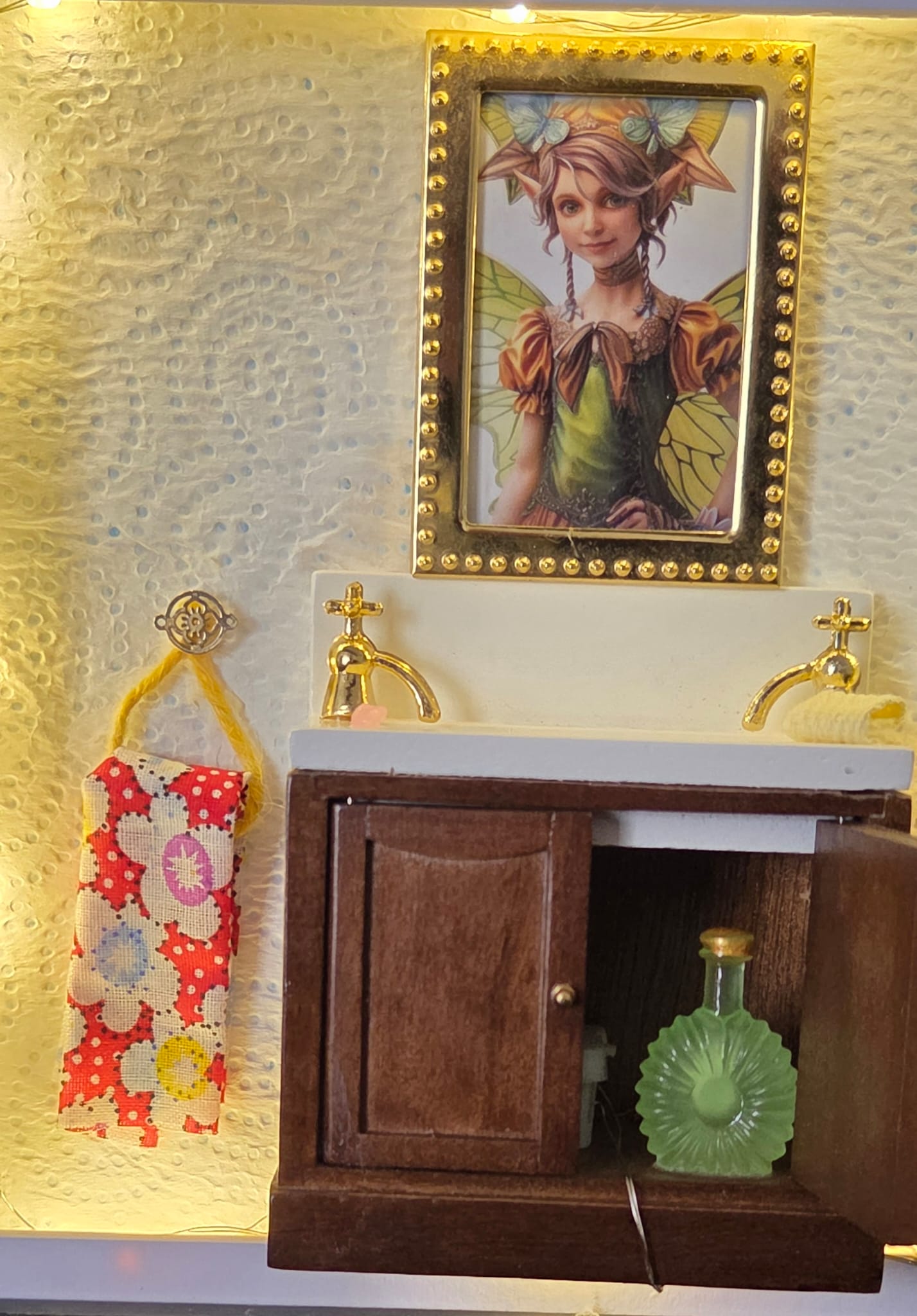 Pixie Penny's Bathroom