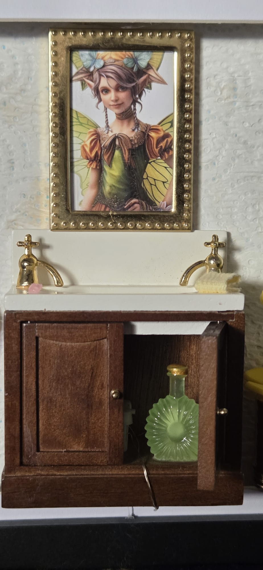 Pixie Penny's Bathroom