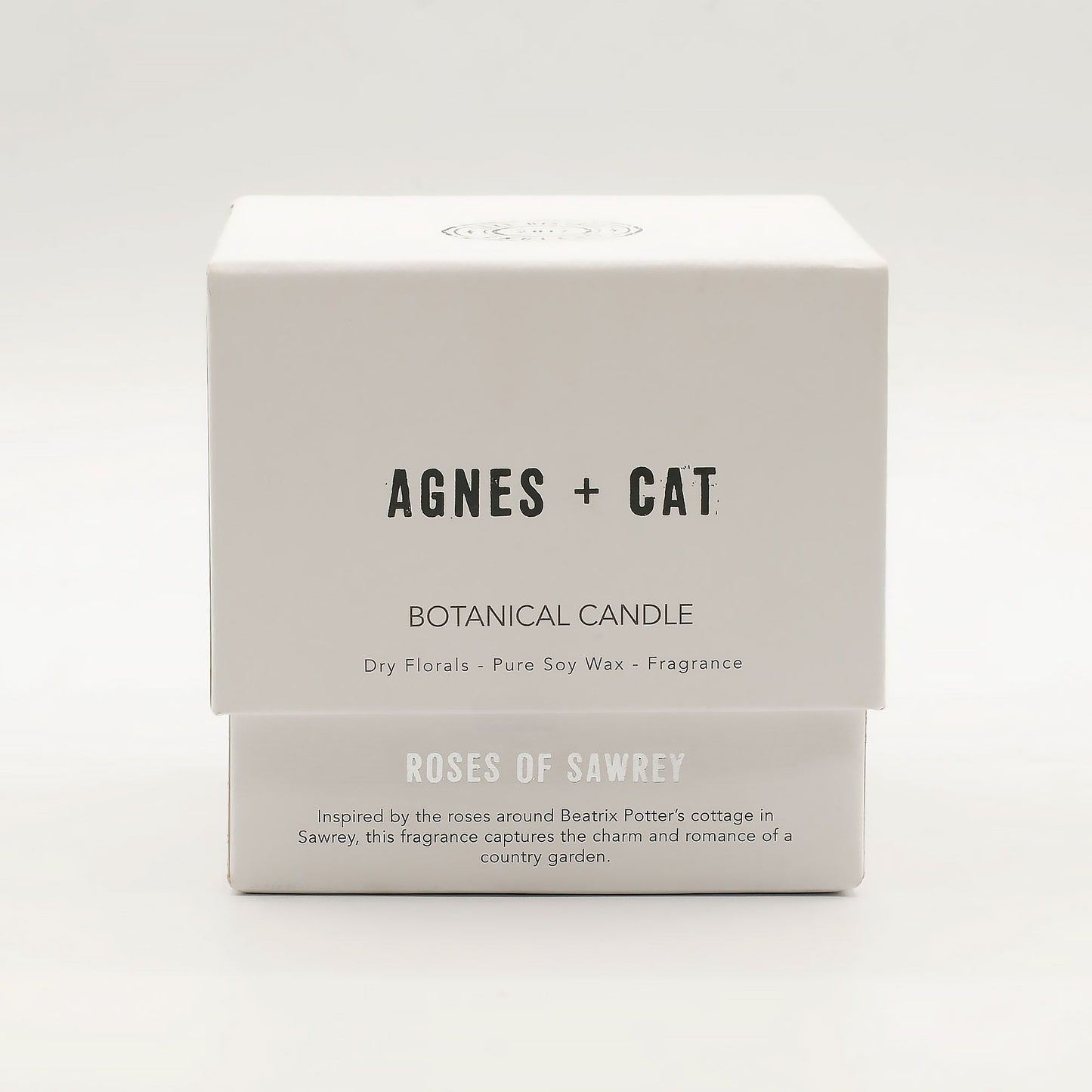 Agnes + Cat Botanical Soy Wax Candle - Roses of Sawrey
