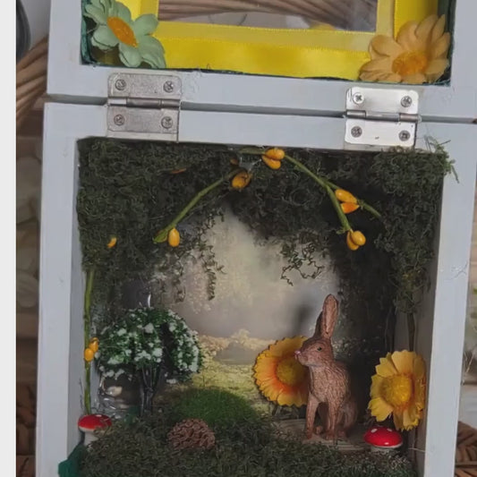 March Hare Shadow Fairy Lights Box
